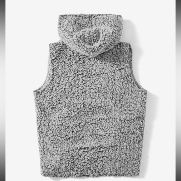 SHEIN Sherpa Hooded Vest - Picture 2 of 3